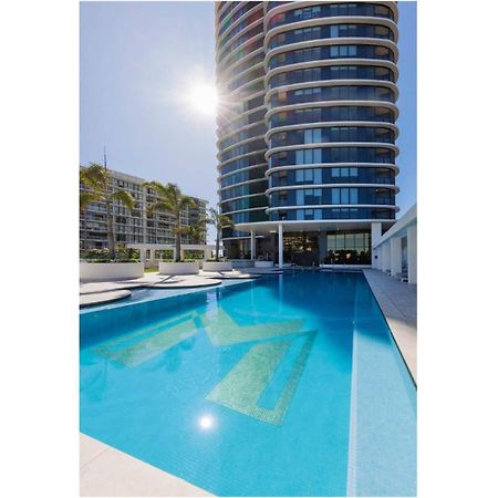 New Build Meriton Beachfront Gold Coast Esterno foto