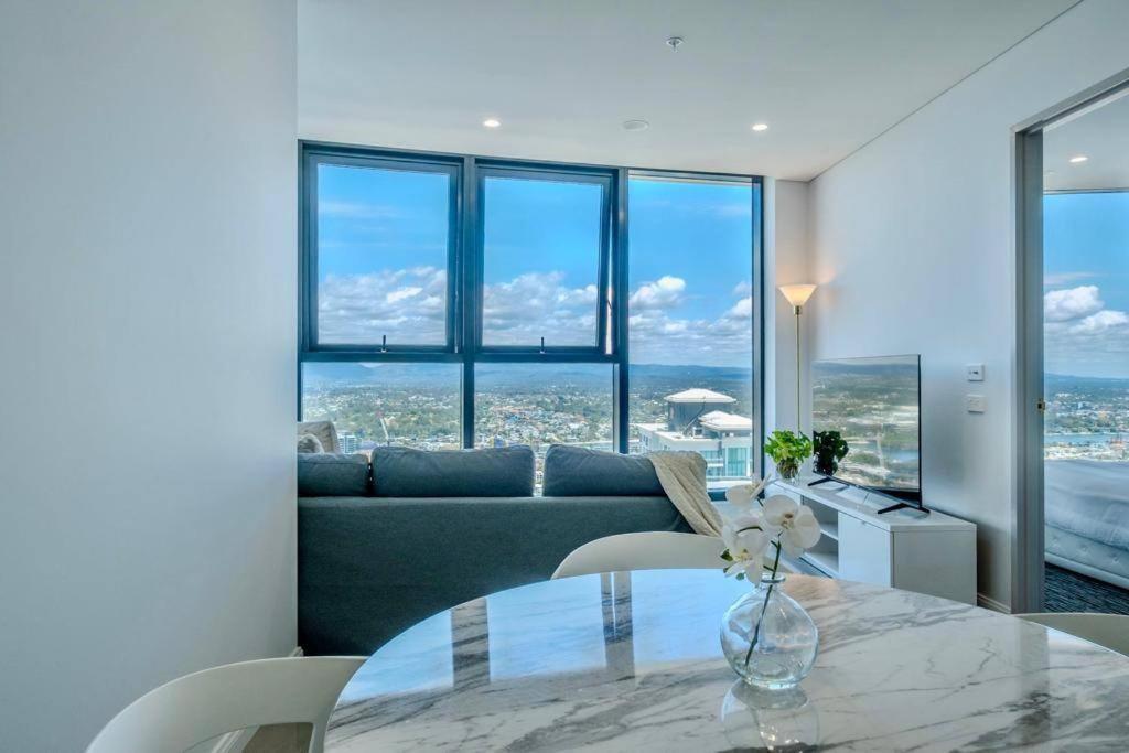 New Build Meriton Beachfront Gold Coast Esterno foto