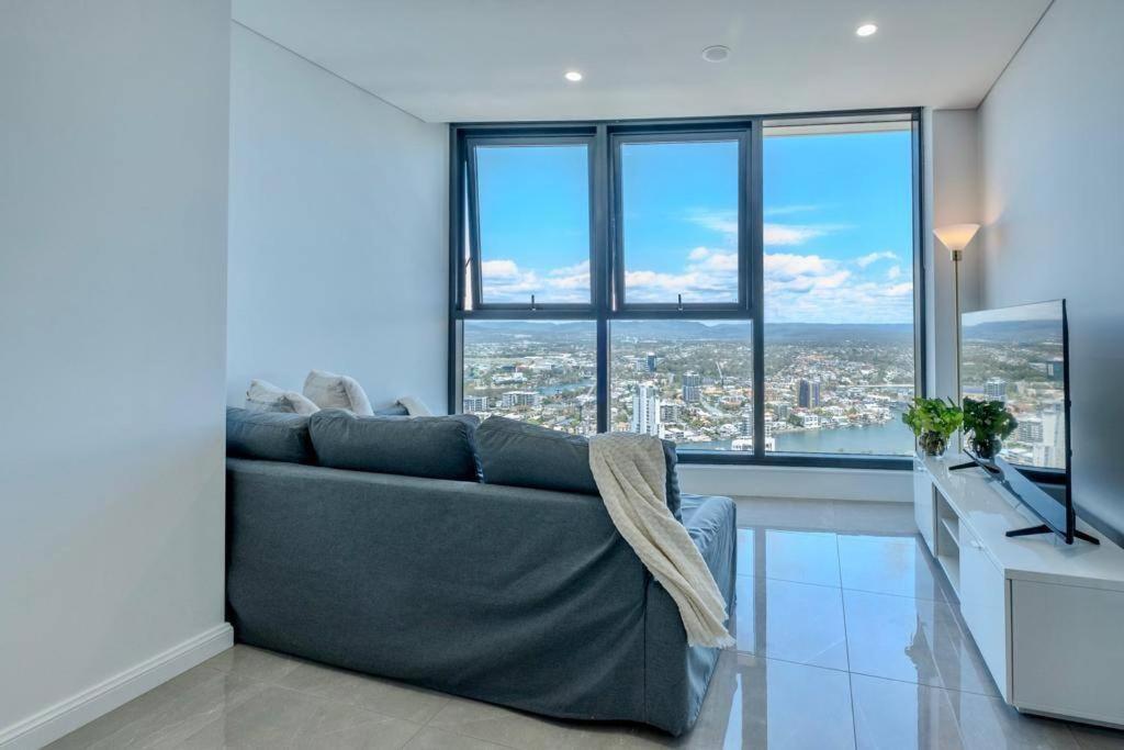 New Build Meriton Beachfront Gold Coast Esterno foto